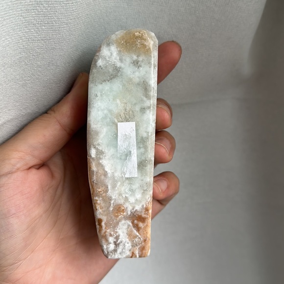 Caribbean Calcite Freeform Crystal #1 - Picture 3 of 7